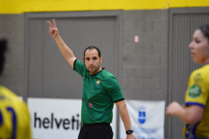 Sebas Fernández señala dos minutos, y muchos más, en casa.