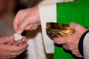 Las comuniones se trasladarán a los meses de septiembre, octubre y noviembre.