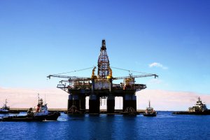 La plataforma perolífera ha llegado a Almería.