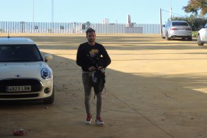René Román llegando al Estadio Mediterráneo.