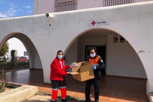 Reparto de productos en Vera.