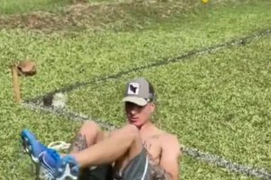 Captura del vídeo que ha subido el Almería con Darwin en Uruguay..