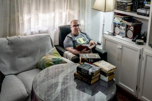 Verdiblanca. Atención durante el confinamiento con el usuario Juan José Martínez en casa