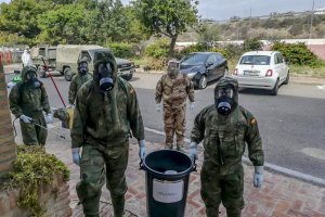 El Grupo de Artillería en una residencia de Níjar