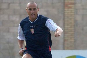 Gerardo Torrado en un entrenamiento con el Sevilla.