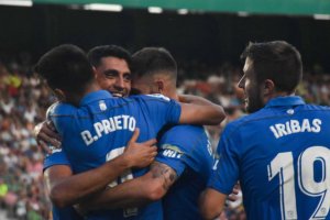 Los jugadores del Fuenlabrada, en una imagen distribuida en las redes sociales del club.