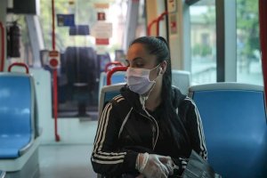 Las mascarillas han llegado para quedarse.