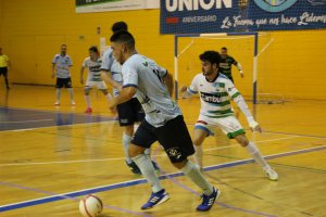 Cortés conduce el ataque del CD El Ejido.