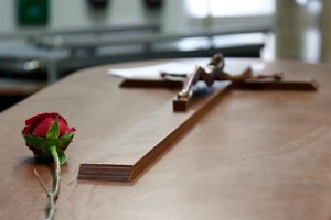 Los velatorios volverán el 11 de mayo.