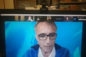 Momento de la videoconferencia con David Fernández Borbalán.