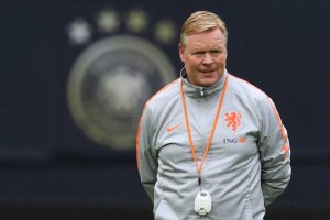 Koeman tuvo que ser ingresado este domingo.