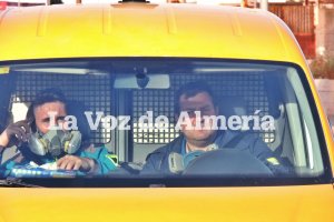 Los profesionales de Indalplaga llegando al Estadio.