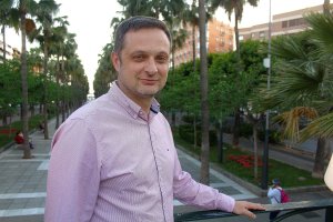 jesús baeza, responsable de Wakea Poke Burger.