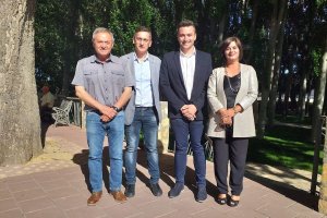 José Torregrosa, segundo por la derecha.