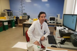 Manuel Ángel Rodríguez Maresca, en su puesto de trabajo.