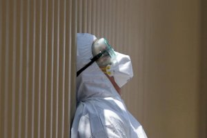 Las muertes y los contagios siguen bajando en Andalucía.