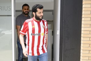 Turki Al-Sheikh cuando firmó la compra del Almería.