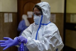 Andalucía recibe del Gobierno más de 8,8 millones de unidades de material sanitario.l