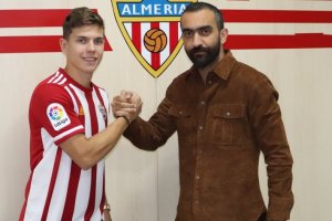El día que Mohamed El Assy presentó a Coric.