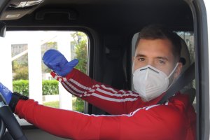 Valentín Vada llegando al Estadio Mediterráneo.