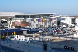 Vista general del Centro Comercial Torrecárdenas.