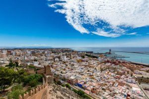 Imagen panorámica de Almería capital.