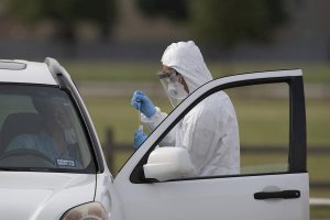 Las pruebas revelan más de 400 nuevos contagios en España.