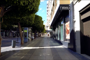 Paseo de Almería se cierra la primera semana de la Fase 1 en el comercio local.