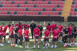 La plantilla del Rayo se planta: no entrena por el ERTE.