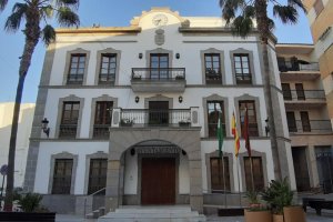 Ayuntamiento de Adra.