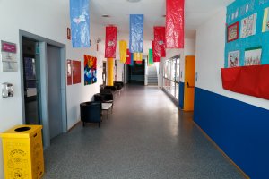 Las aulas continúan vacías desde marzo.