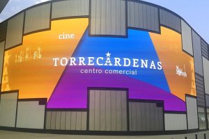 Imagen de la fachada del Centro Comercial de Torrecárdenas.