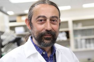 Adolfo García-Sastre es director del Instituto de Salud Global y Patógenos Emergentes del Hospital Monte Sinaí de Nueva York.