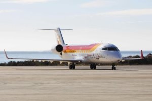 Iberia y Vueling regalan 50.000 billetes dobles.