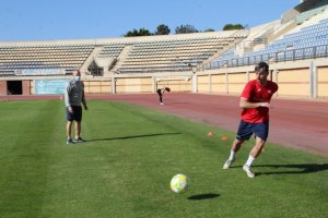 Cabello atento a la evolución de sus jugadores.