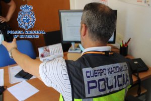 Un agente de la Policía Nacional, en una imagen de archivo.