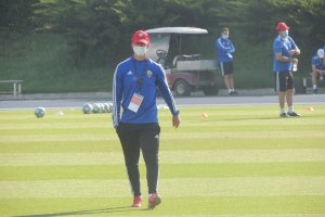 El míster Guti este martes en el campo Anexo.