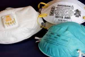 Un millón y medio de mascarillas con destino a los Cuerpos y Fuerzas de Seguridad del Estado y a diferentes hospitales.