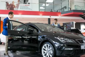 Los concesionarios podrán abrir sus puertas el próximo día 11, pero sólo con cita previa.