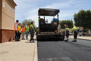 El alcalde, Francisco Góngora, y el edil de Obras Públicas, Alberto González, han comprobado el avance de los trabajos.