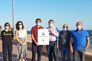 El delegado de Turismo, José Luis Delgado, ha visitado la playa de San Nicolás.