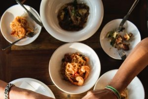 El tapeo, todo un arte culinario que además puede prevenir ante el coronavirus.