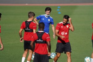 Mario Silva en su primera sesión con el Almería.