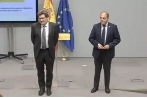 El ministro de Inclusión, Seguridad Social y Migraciones, José Luis Escrivá, con los representantes de las organizaicones de autónomos.