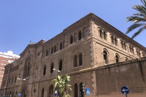 Exterior de la Compañía de María.
