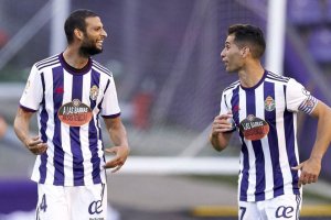 El jugador huercaleño celebrando el gol con Javi Moyano.