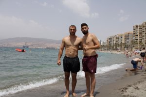 Yeray Morillas, almeriense residente en Dublín, y Fran Ruiz.