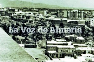 A finales de los años sesenta, los suburbios del cerro aguantaban el temporal de la pobreza.