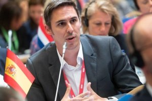 José Simón Marín nació en la calle Los Picos en 1983