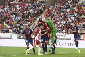 Almería y Huesca son los que más opciones tienen de subir directamente.